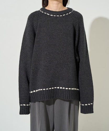 手工縫製圓領套頭衫