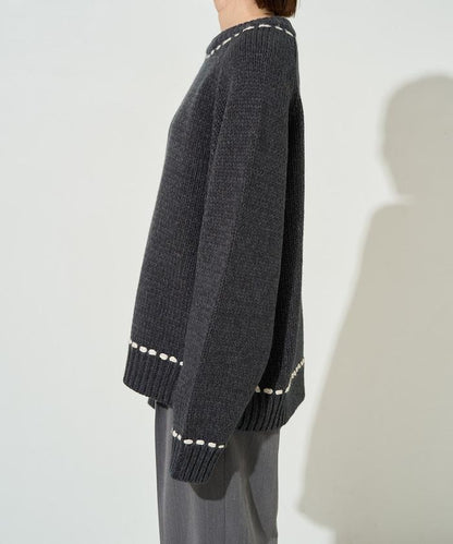 手工縫製圓領套頭衫