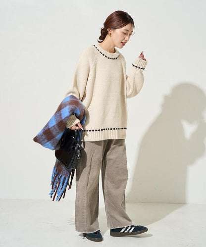 手工縫製圓領套頭衫