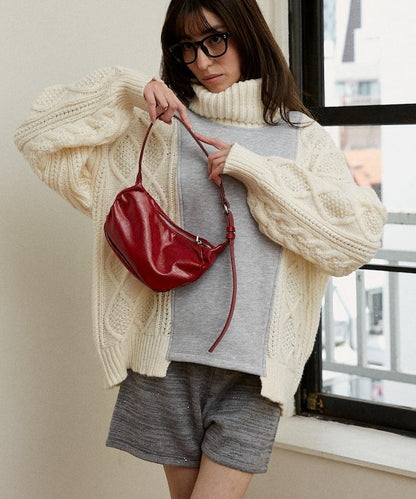 異材質拼接高領針織衫