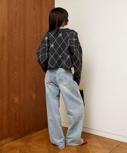 線條鑽石＆花卉刺繡短款開衫