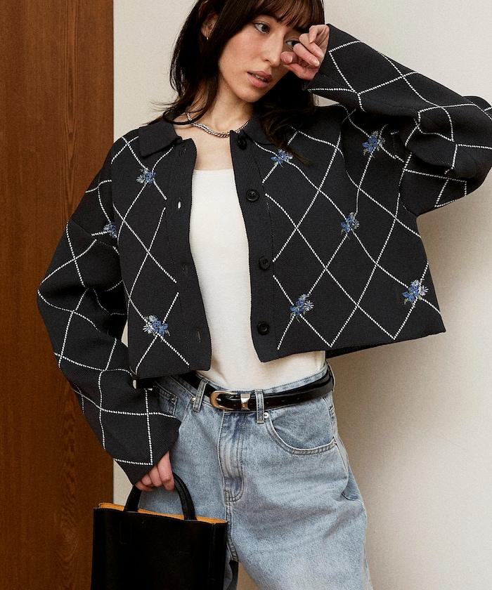 線條鑽石＆花卉刺繡短款開衫