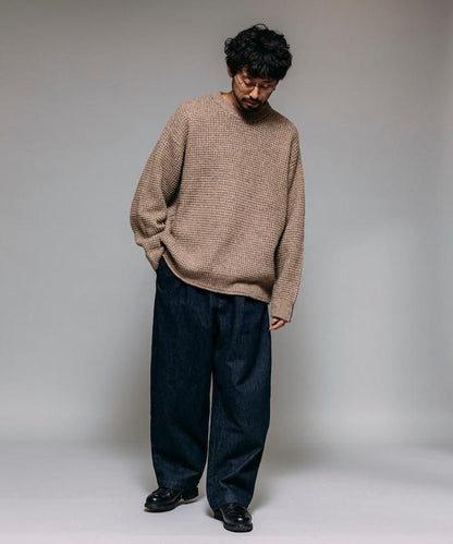 寬鬆版型羊毛混紡華夫格針織圓領毛衣