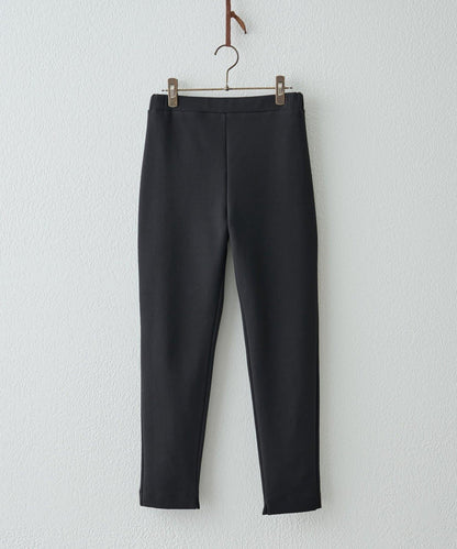 8/3(星期日)12點《15 quinze》棉滌寬鬆錐形褲