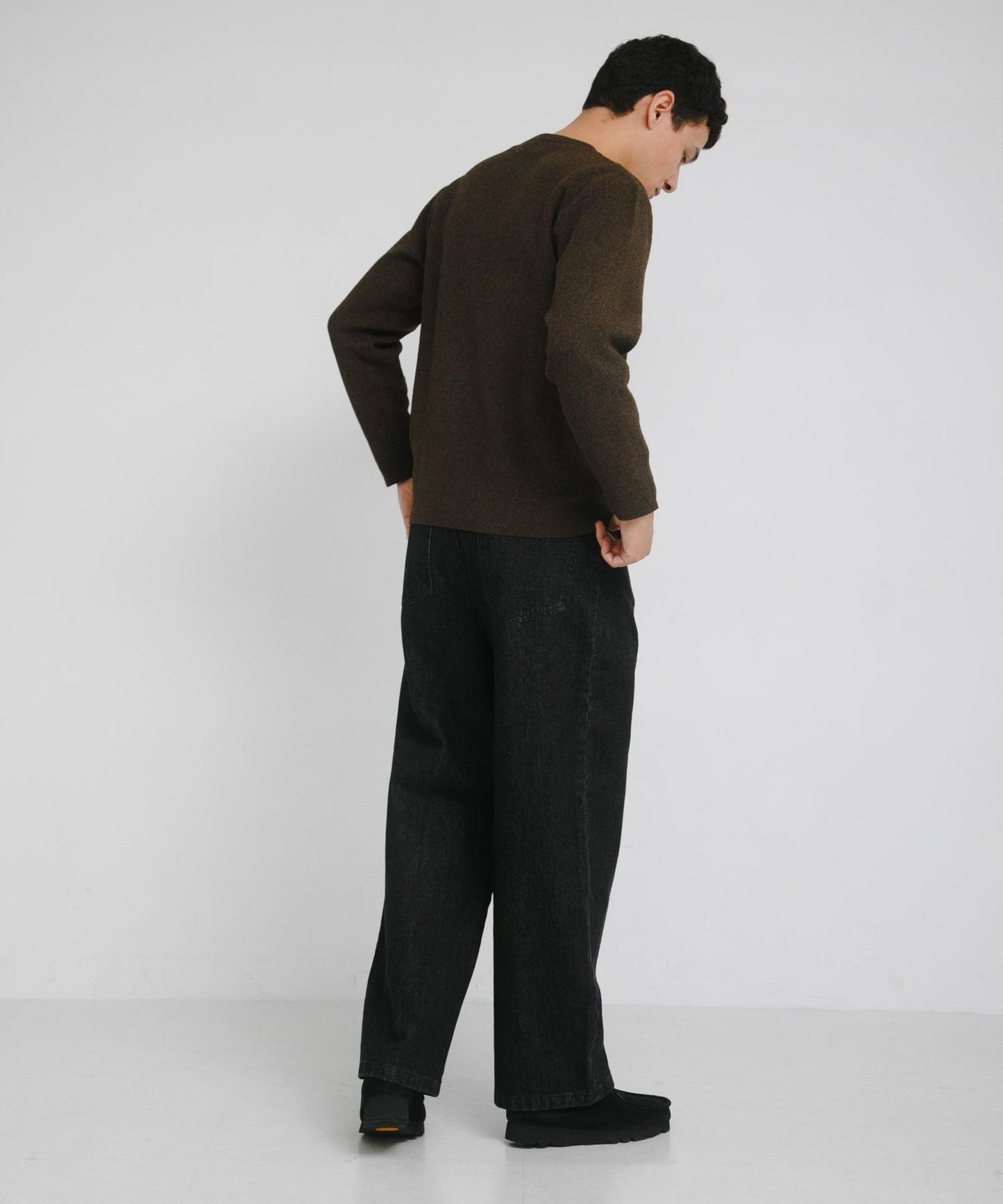 抗起球可水洗圓領針織衫