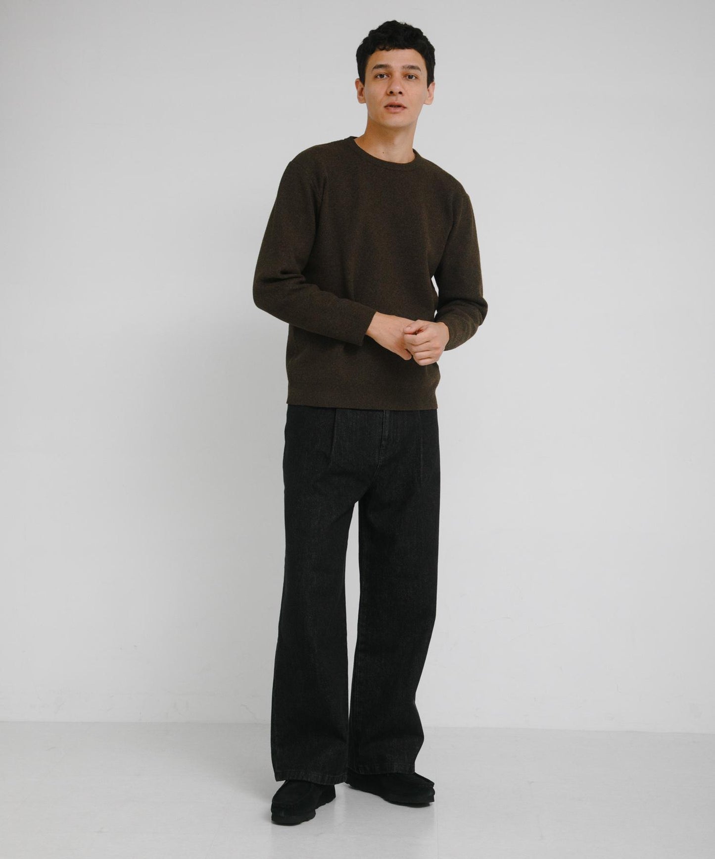 抗起球可水洗圓領針織衫