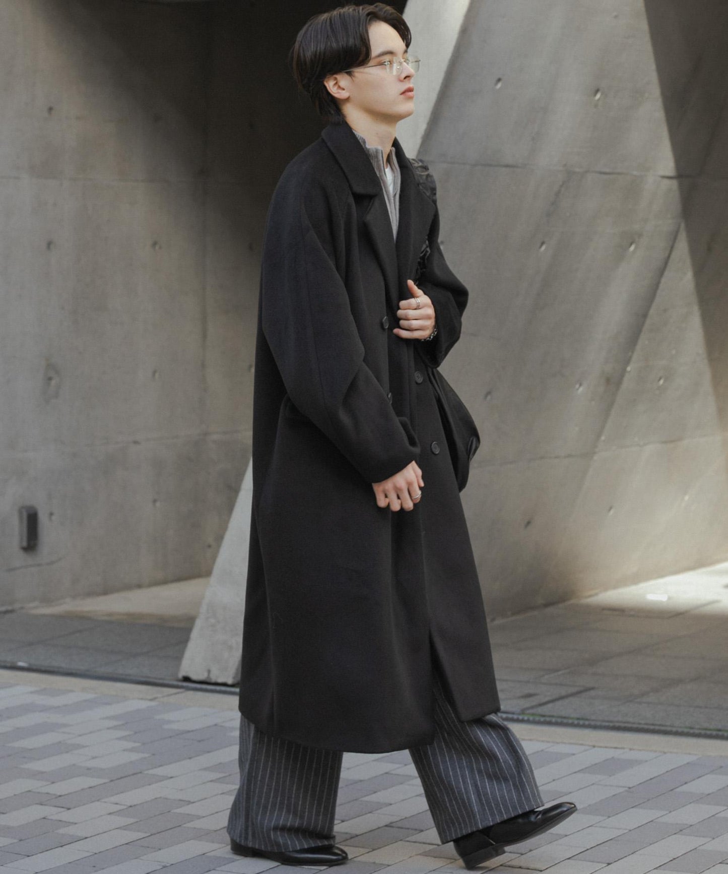 羊毛混紡弧形口袋直筒褲