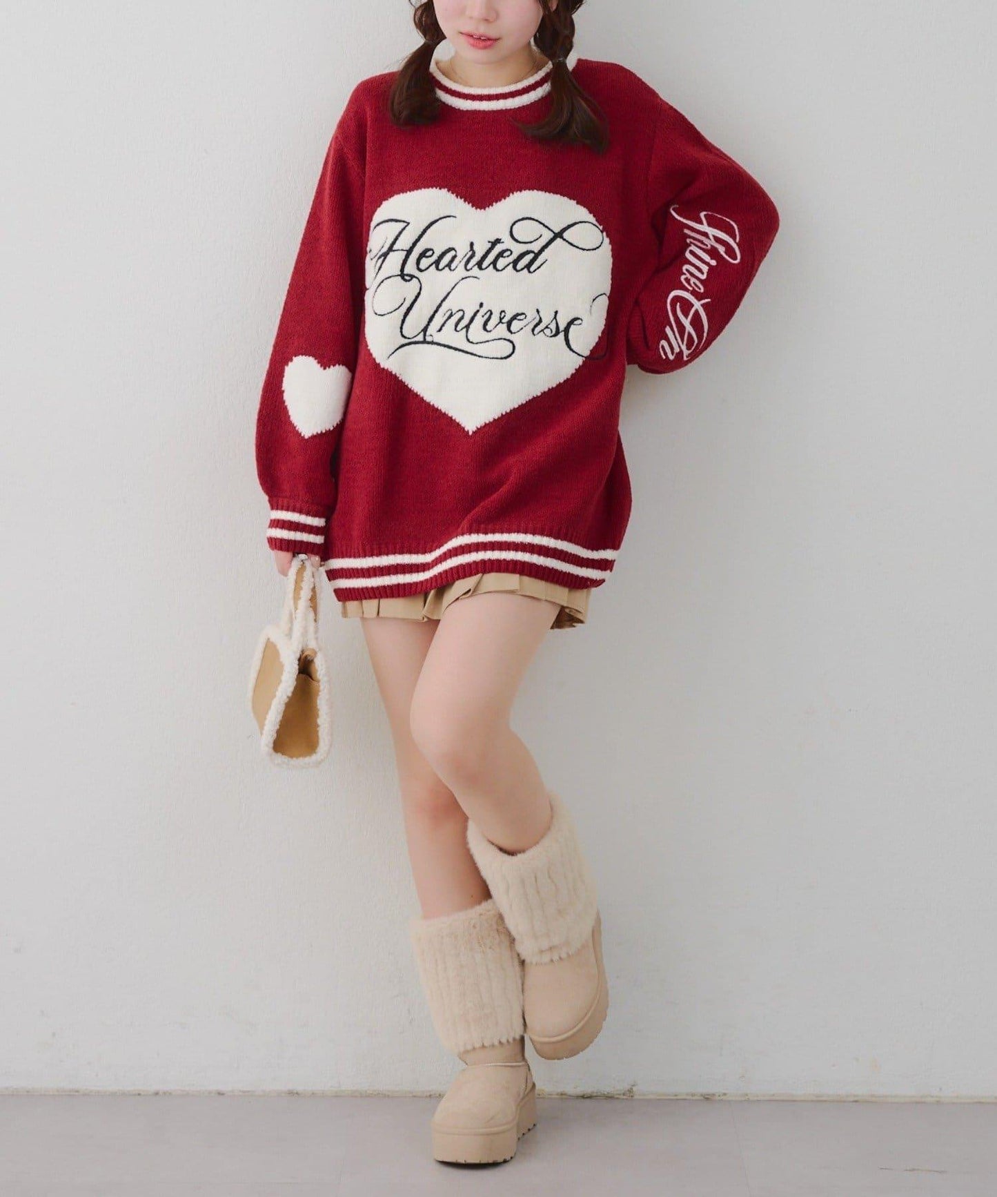 【HolidayCollection】毛絨愛心寬鬆針織衫