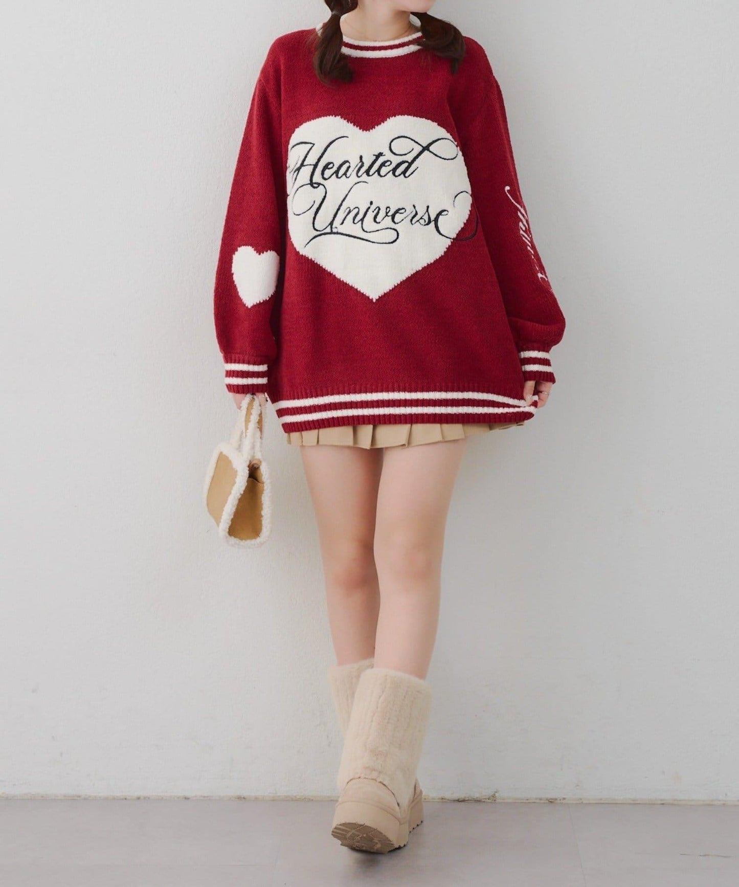 【HolidayCollection】毛絨愛心寬鬆針織衫