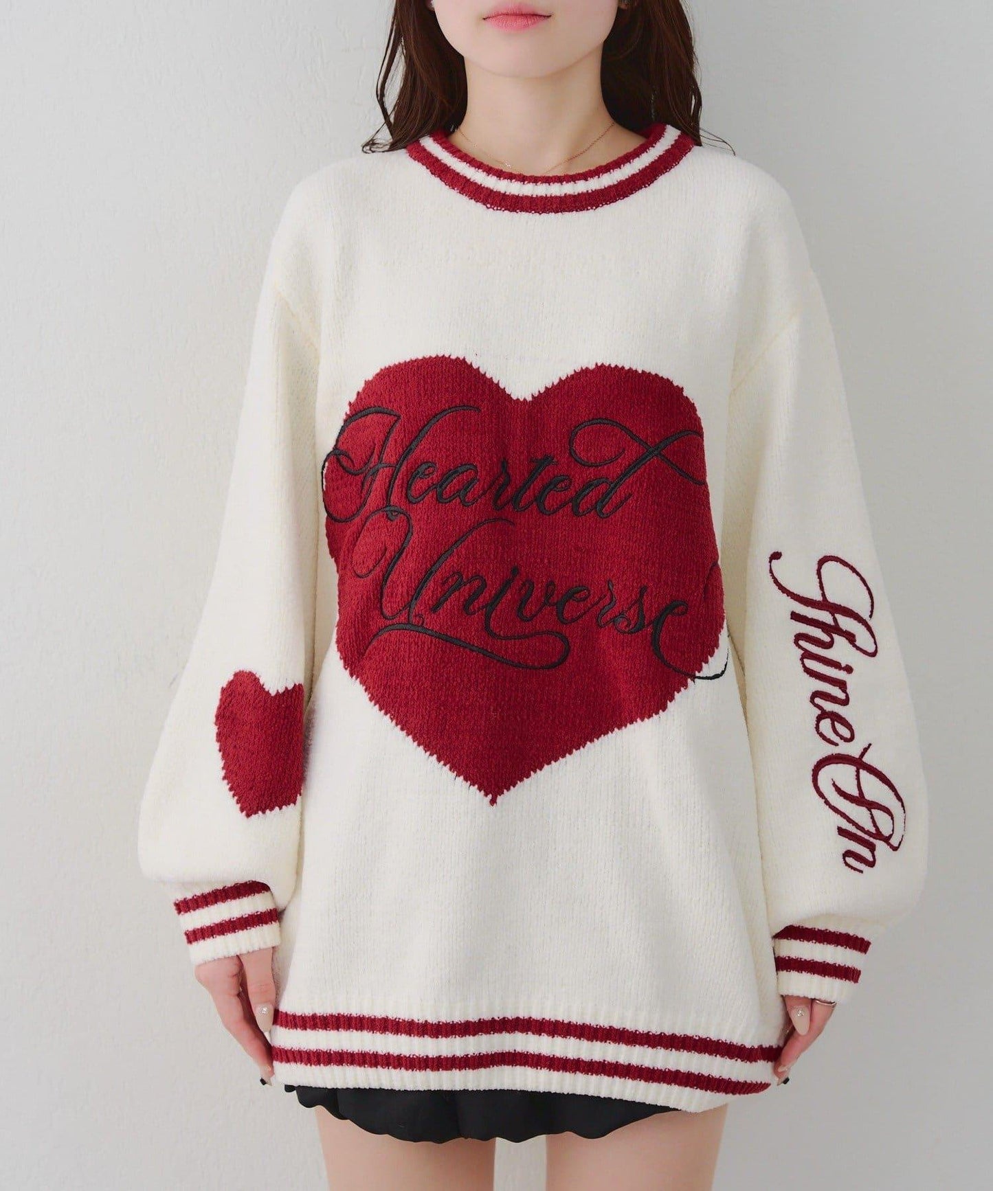 【HolidayCollection】毛絨愛心寬鬆針織衫