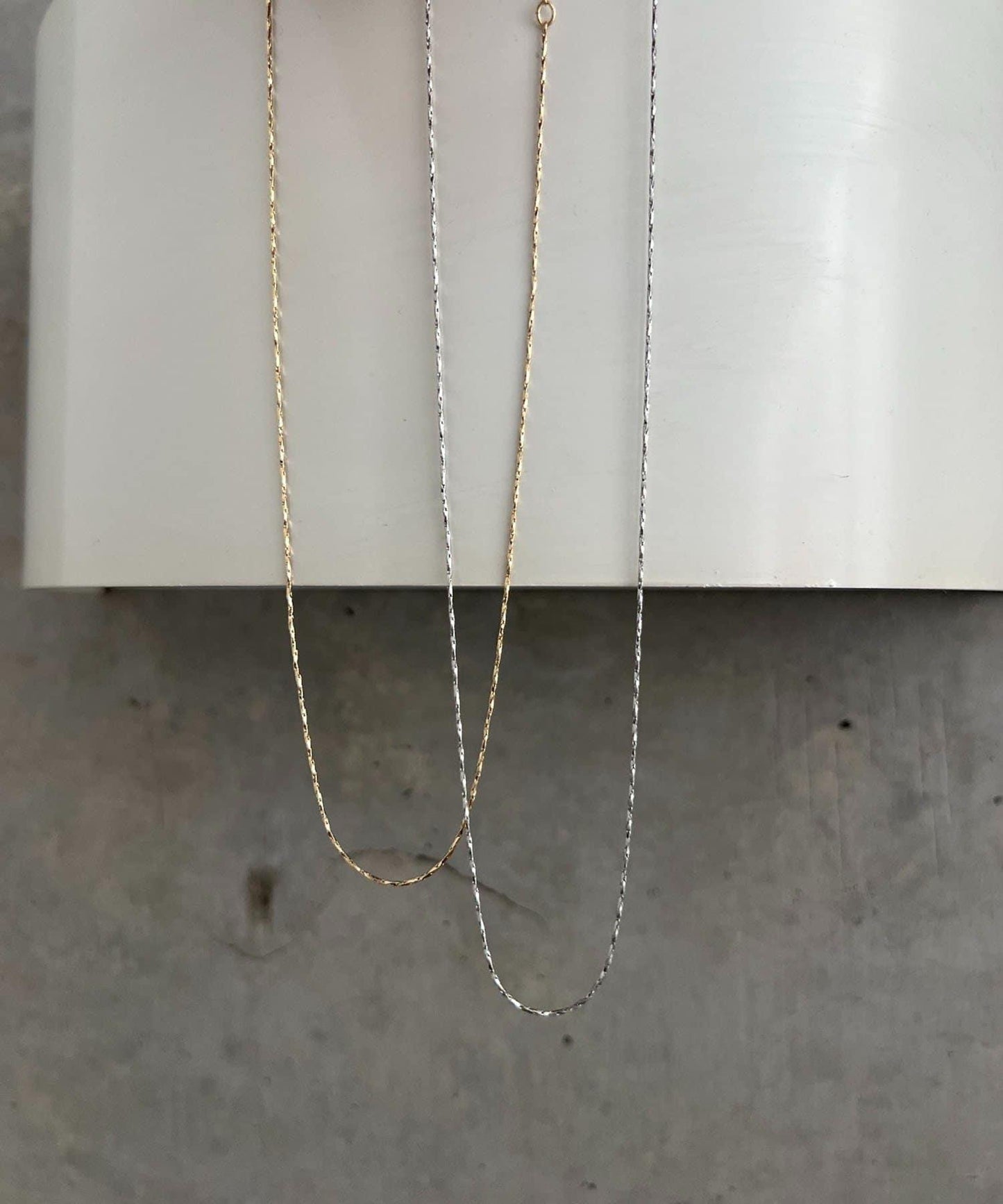 GOLDY 扭紋鏈條皮質項鍊