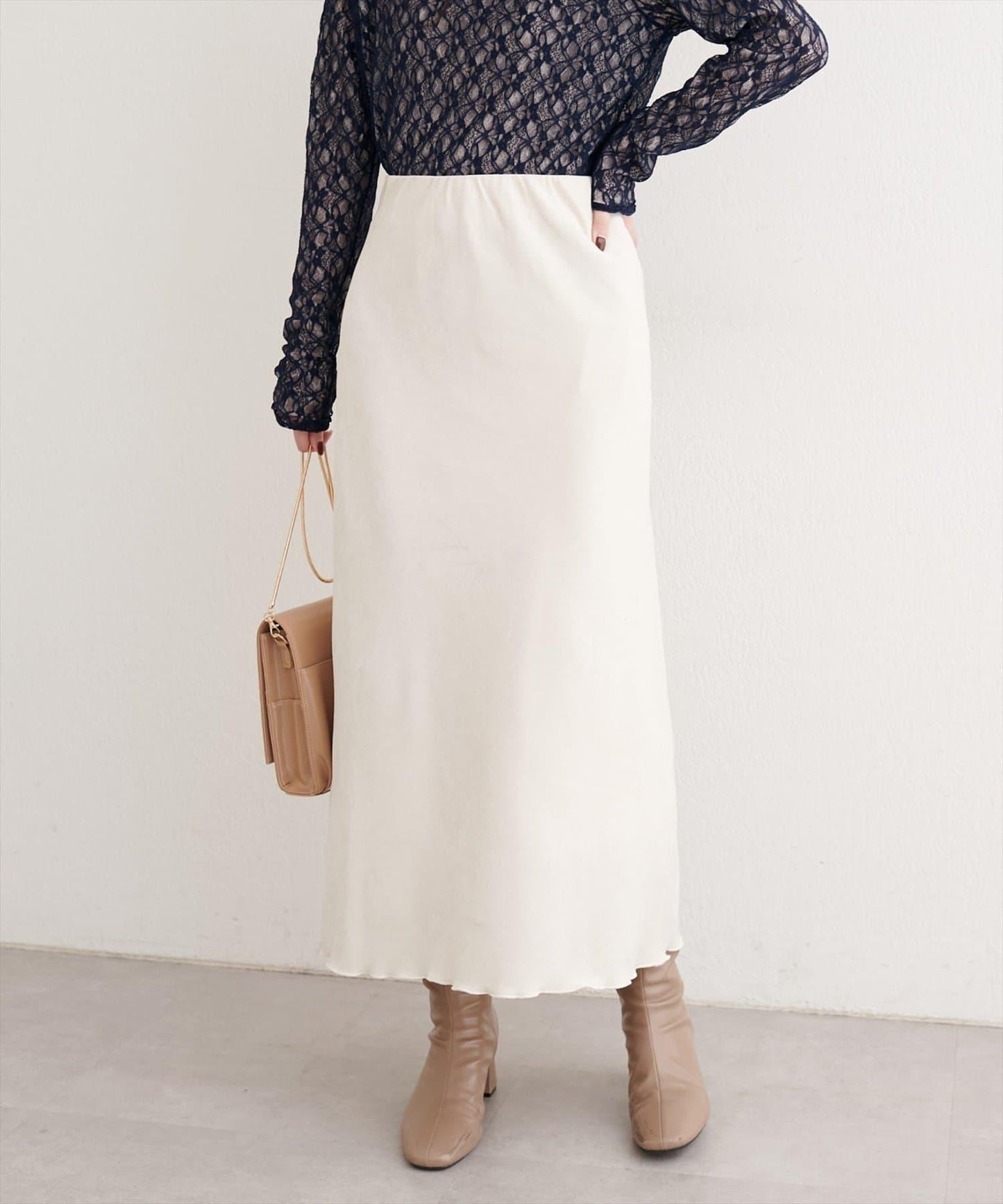 斜裁漸變天鵝絨半身裙