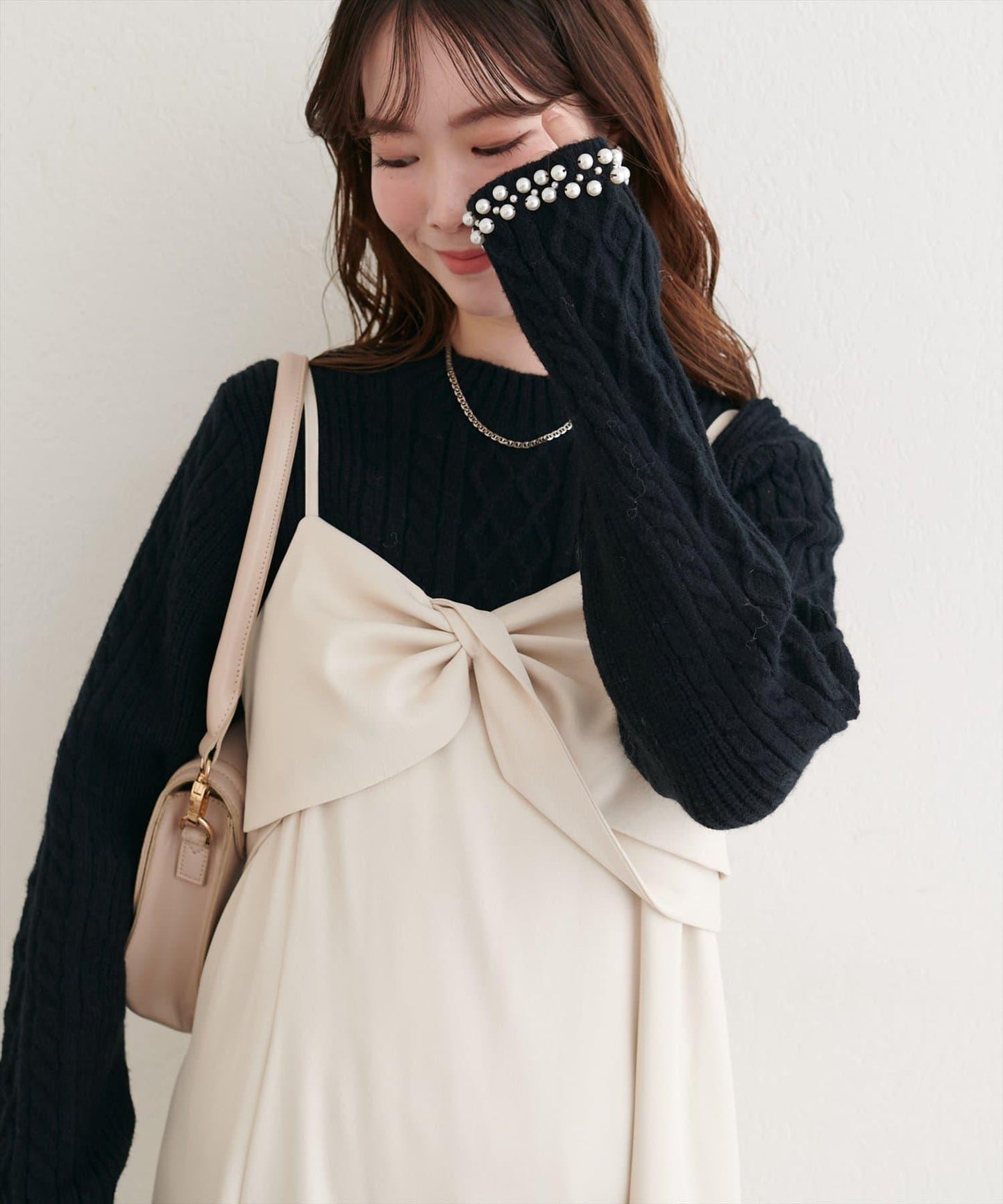 袖口珍珠柔軟針織衫