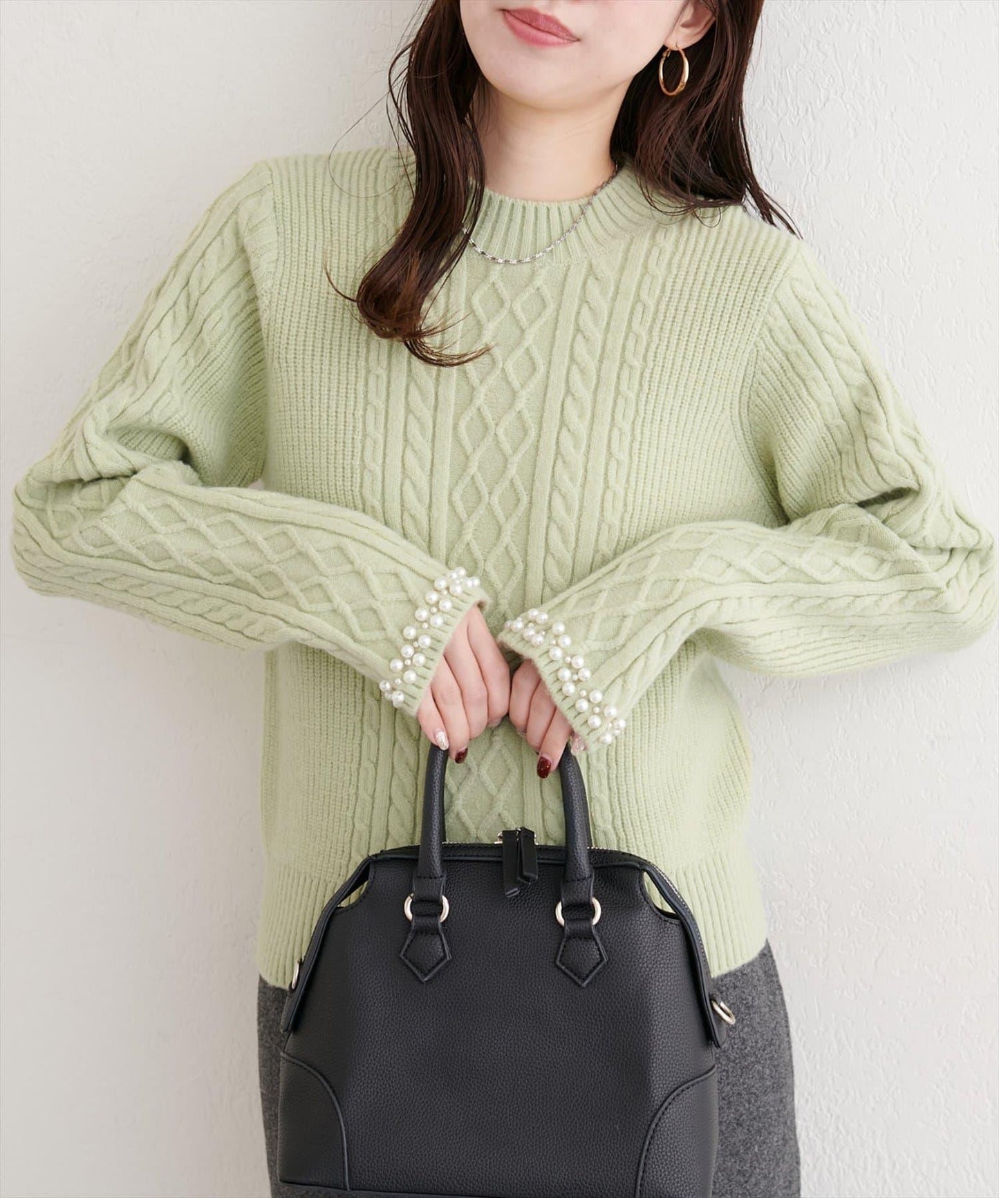 袖口珍珠柔軟針織衫