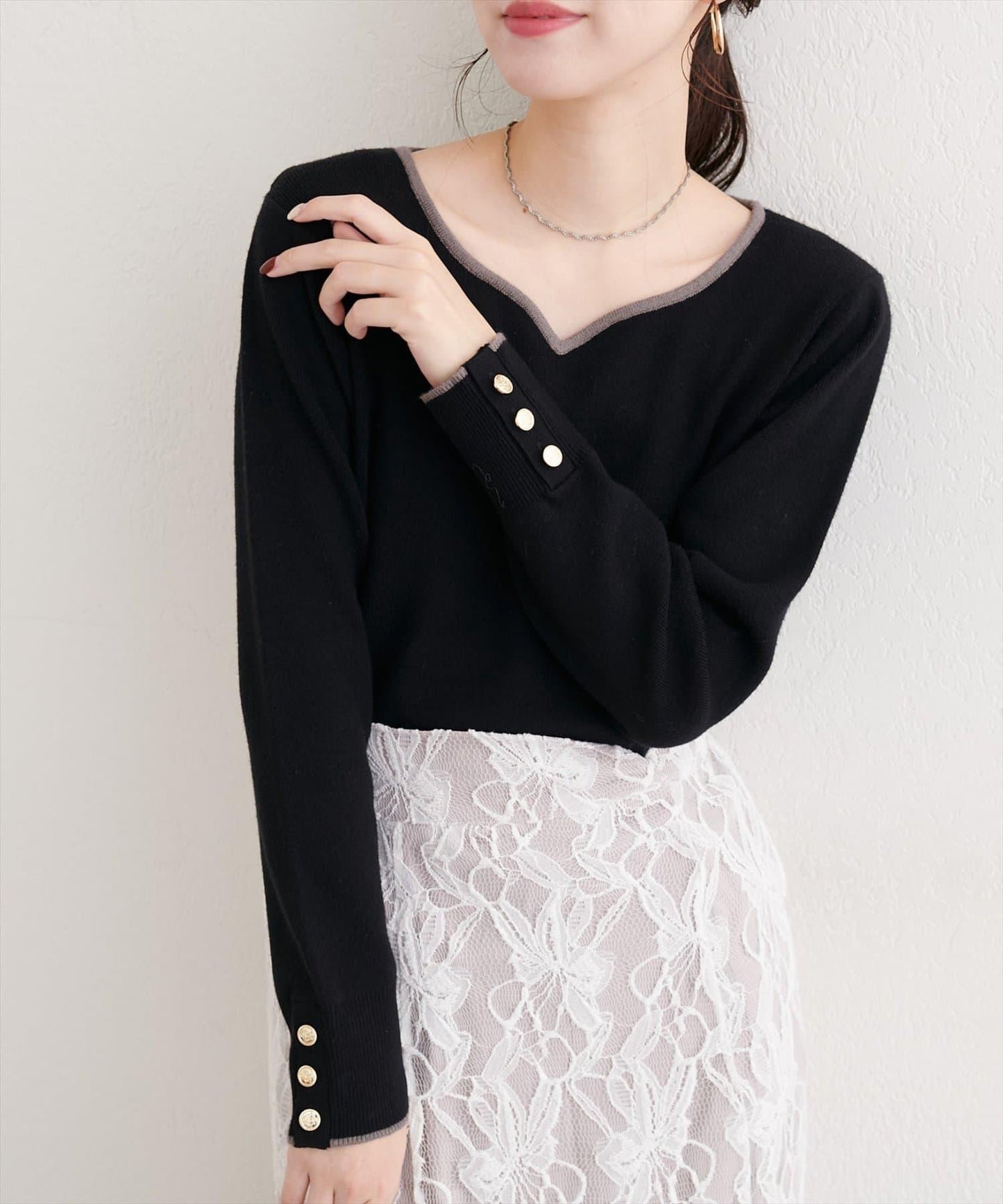 愛心領拼色針織套頭衫