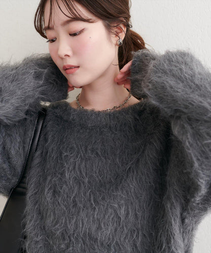 長款羽毛圓領針織套頭衫