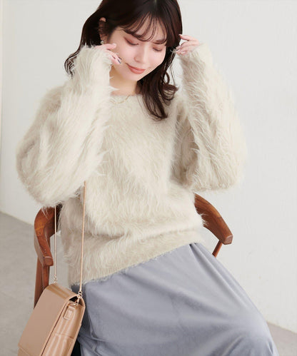 長款羽毛圓領針織套頭衫