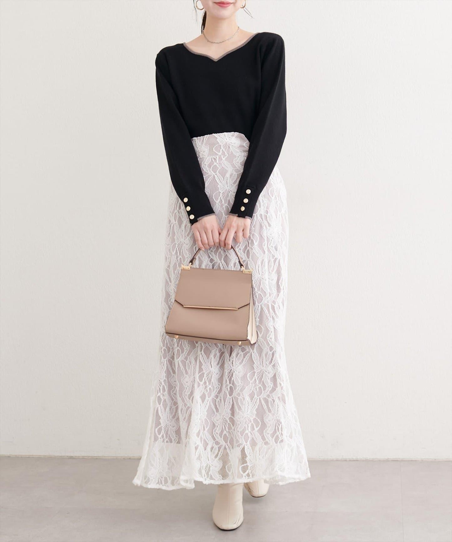 愛心領拼色針織套頭衫