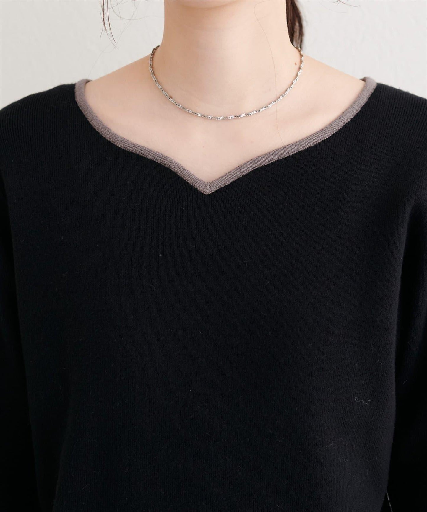 愛心領拼色針織套頭衫