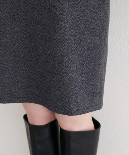 混色仿羊毛迷你揹帶裙