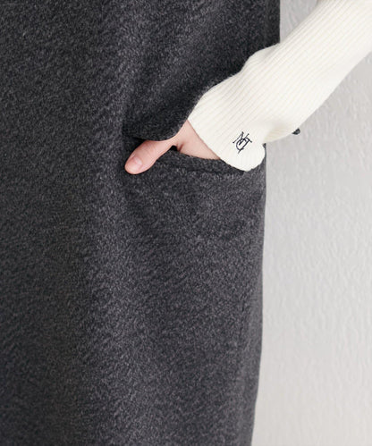 混色仿羊毛迷你揹帶裙