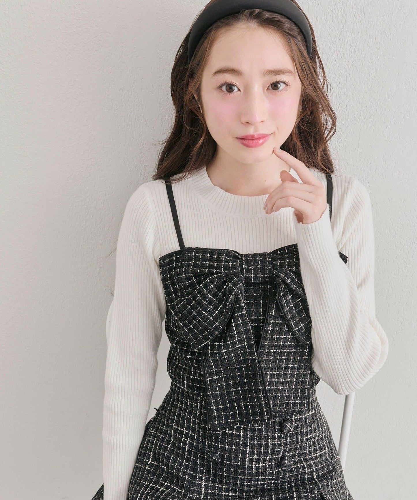 蝴蝶結吊帶背心與羅紋針織衫套裝