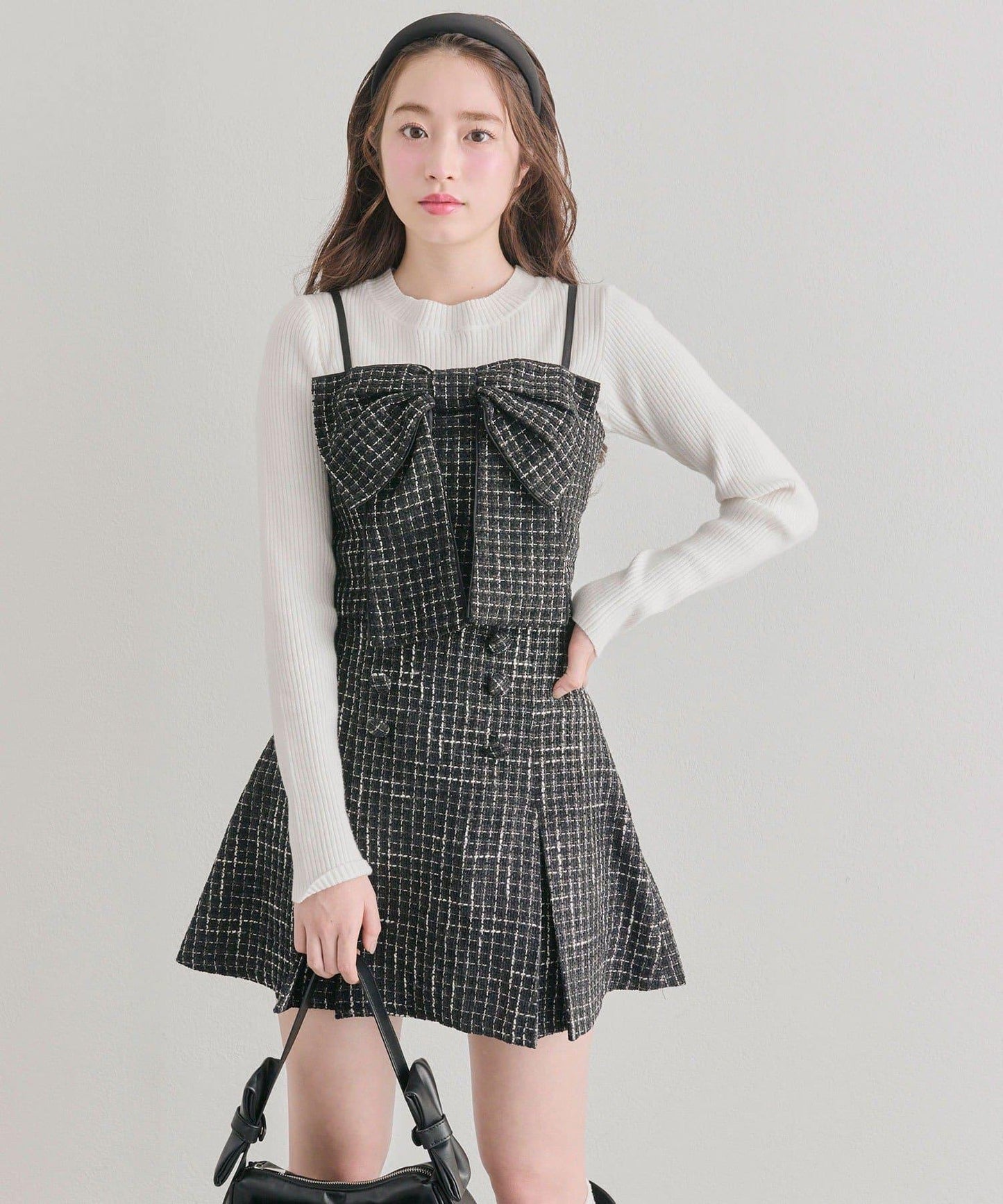 蝴蝶結吊帶背心與羅紋針織衫套裝