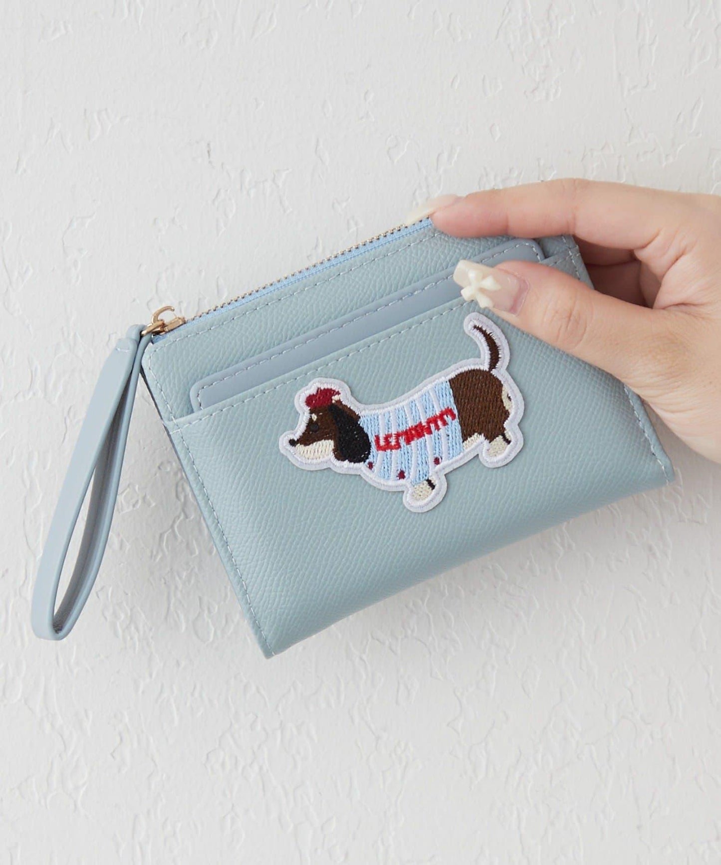 帶卡包、狗狗刺繡錢包