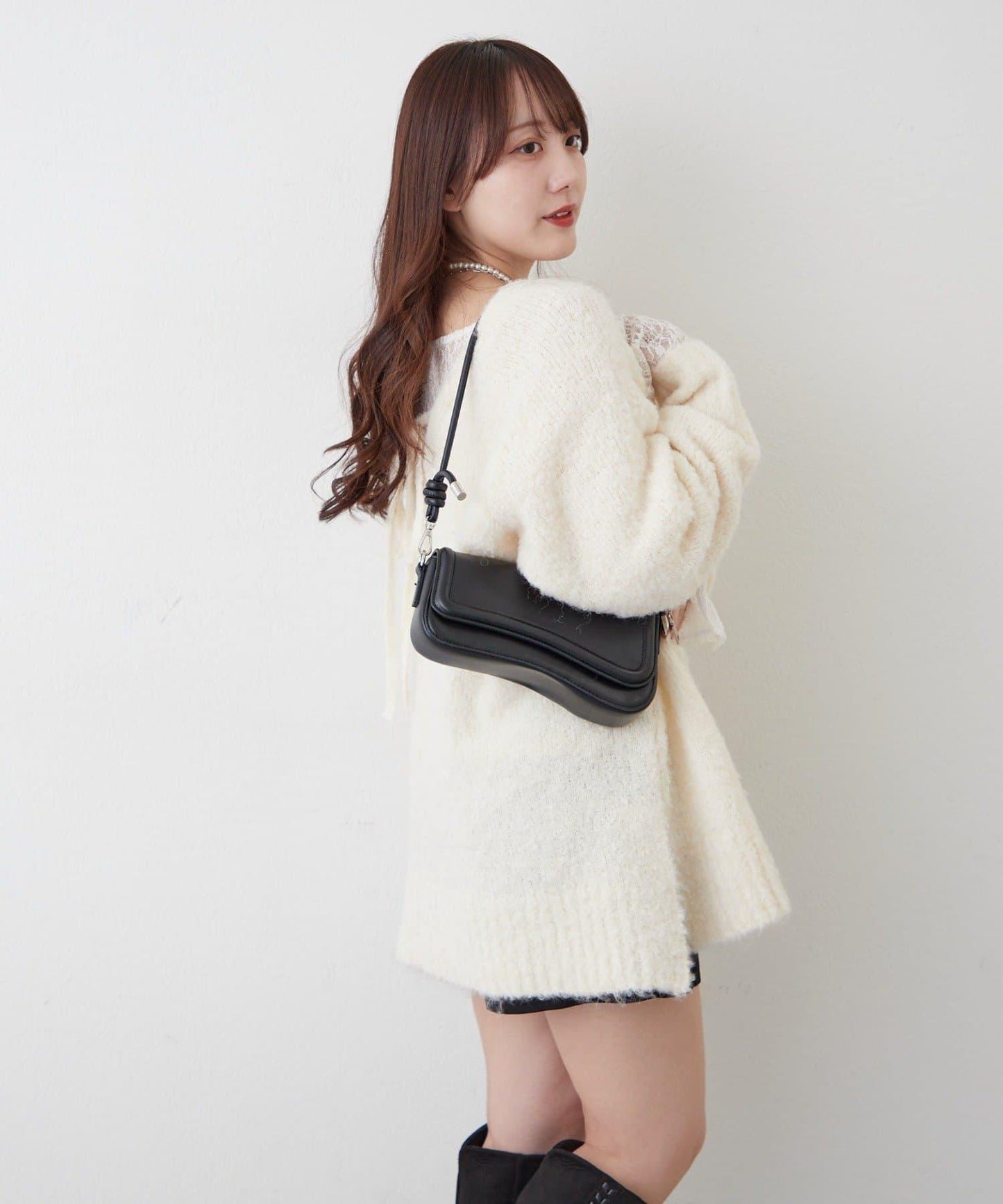 【nane】圈圈紗V領針織套頭衫