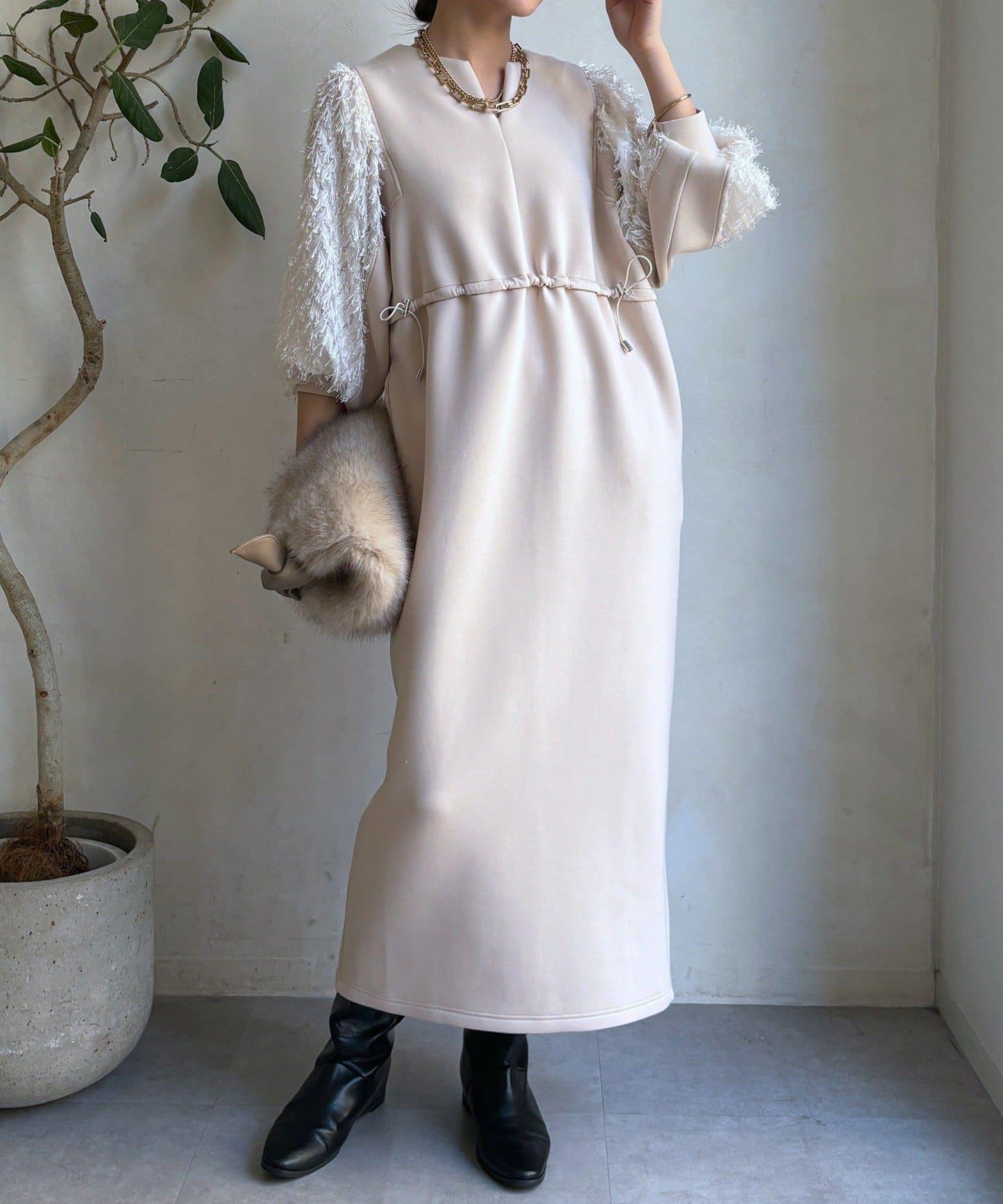 拼接蕾絲連衣裙