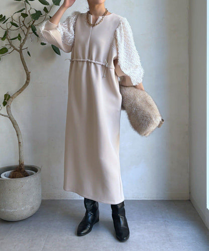 拼接蕾絲連衣裙