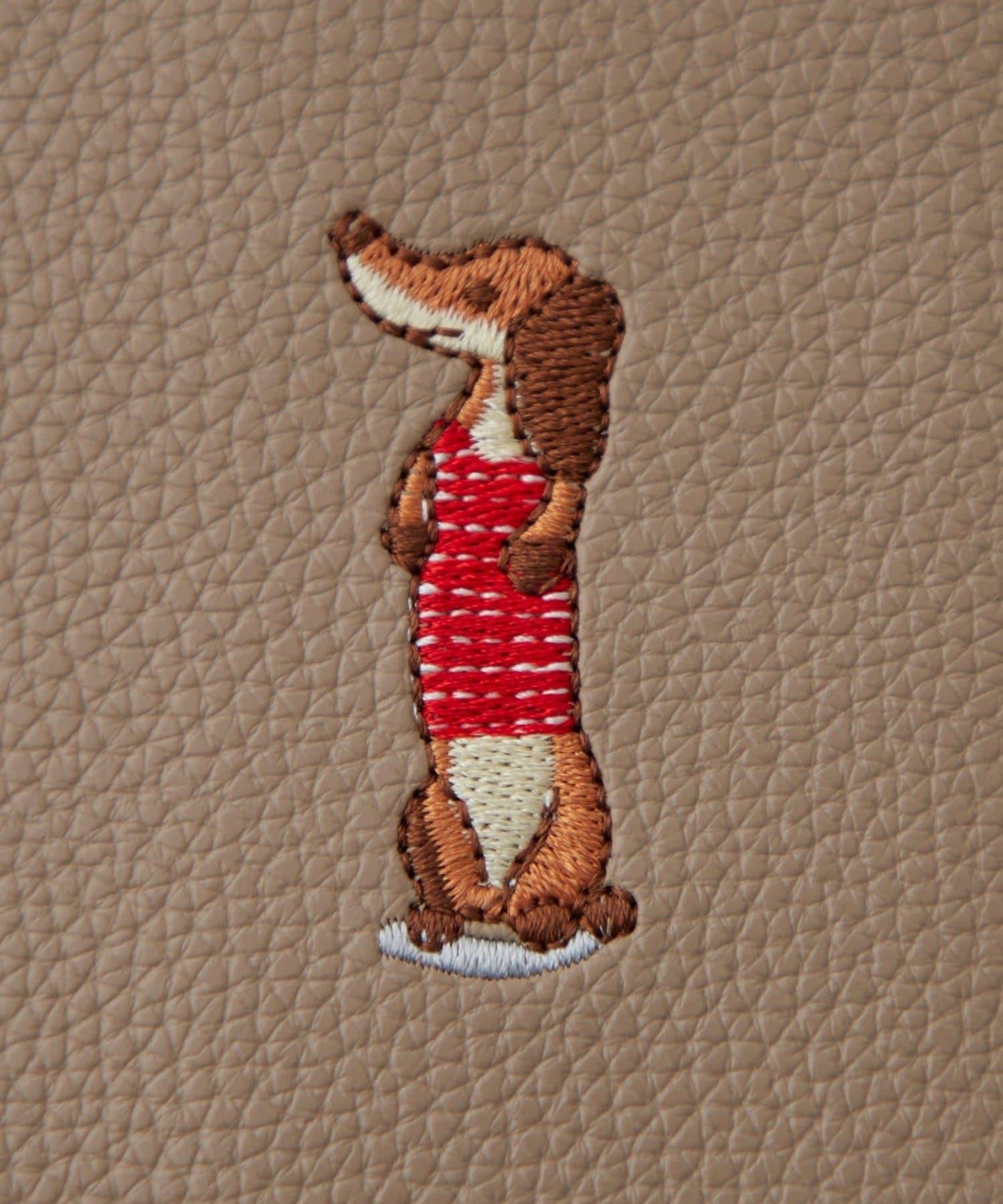臘腸犬刺繡卡包