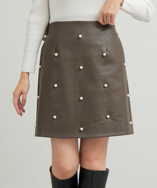 【sanaセレクト】珍珠裝飾人造皮迷你裙