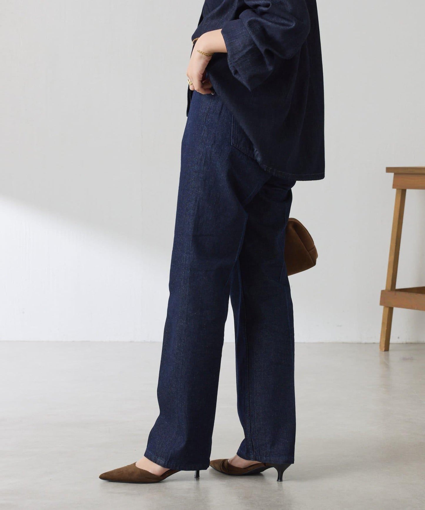 【顯腿長&美腿效果◎】Q.anos直筒牛仔褲