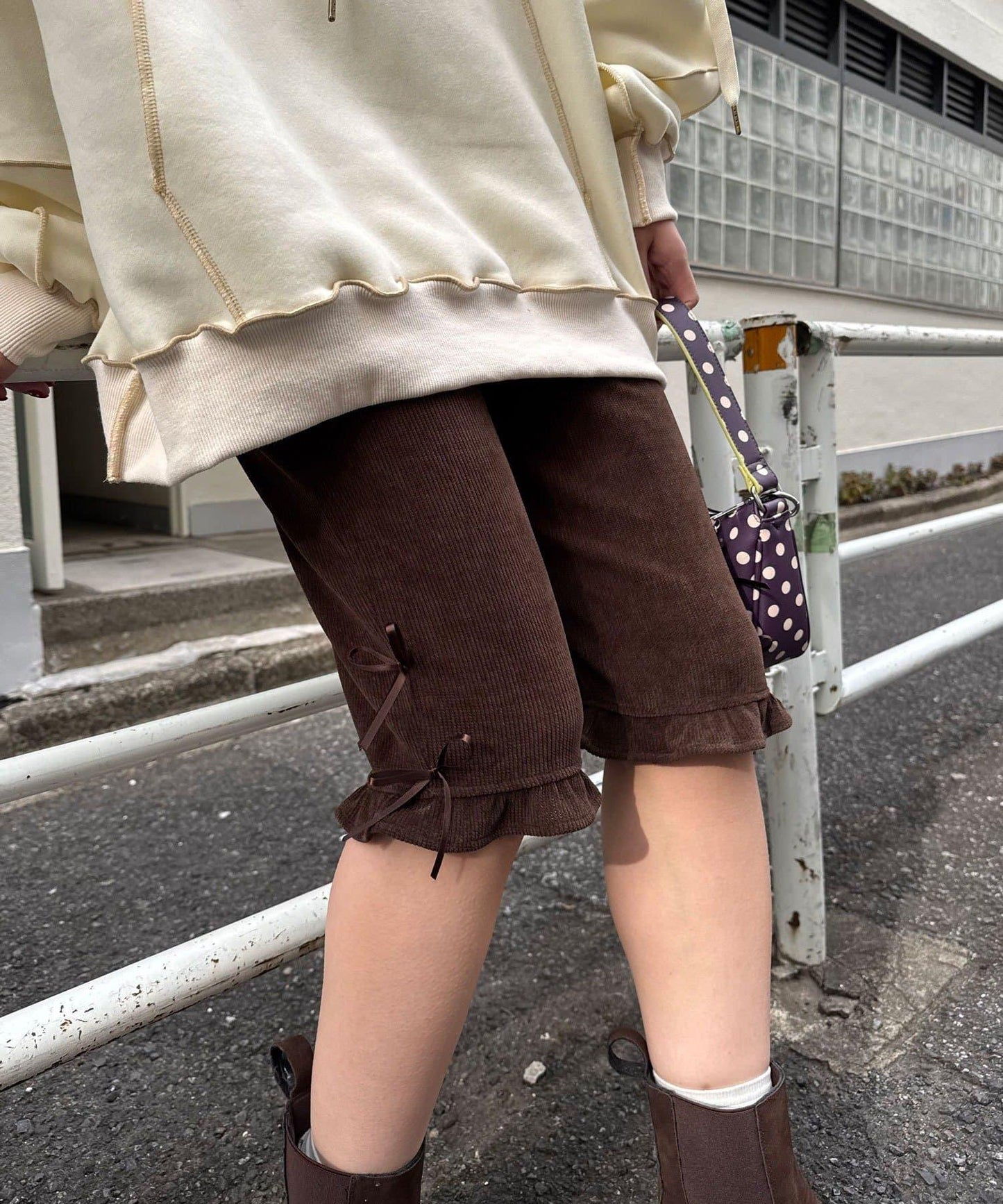 緞帶燈芯絨七分褲