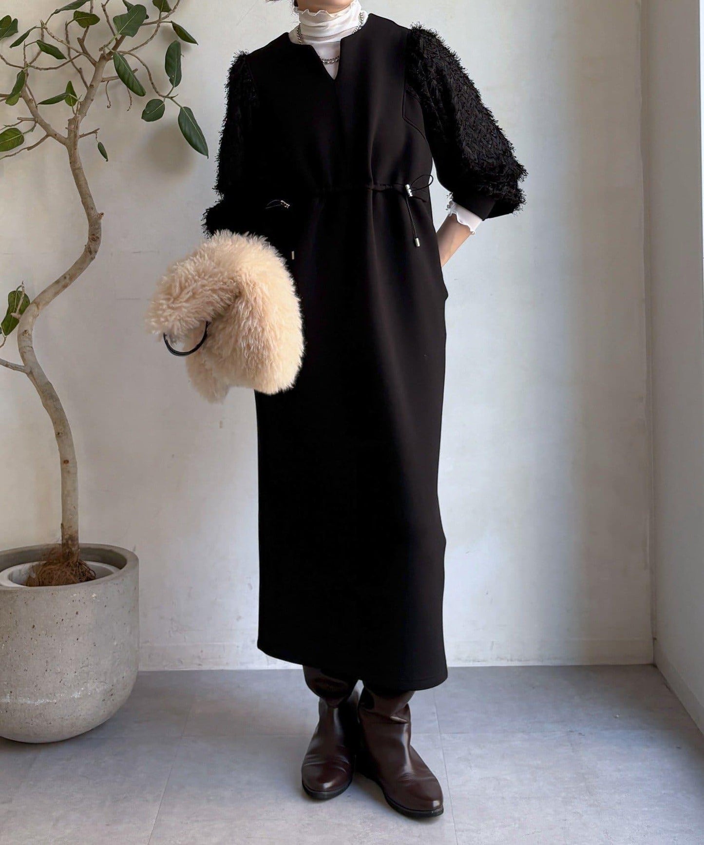 拼接蕾絲連衣裙