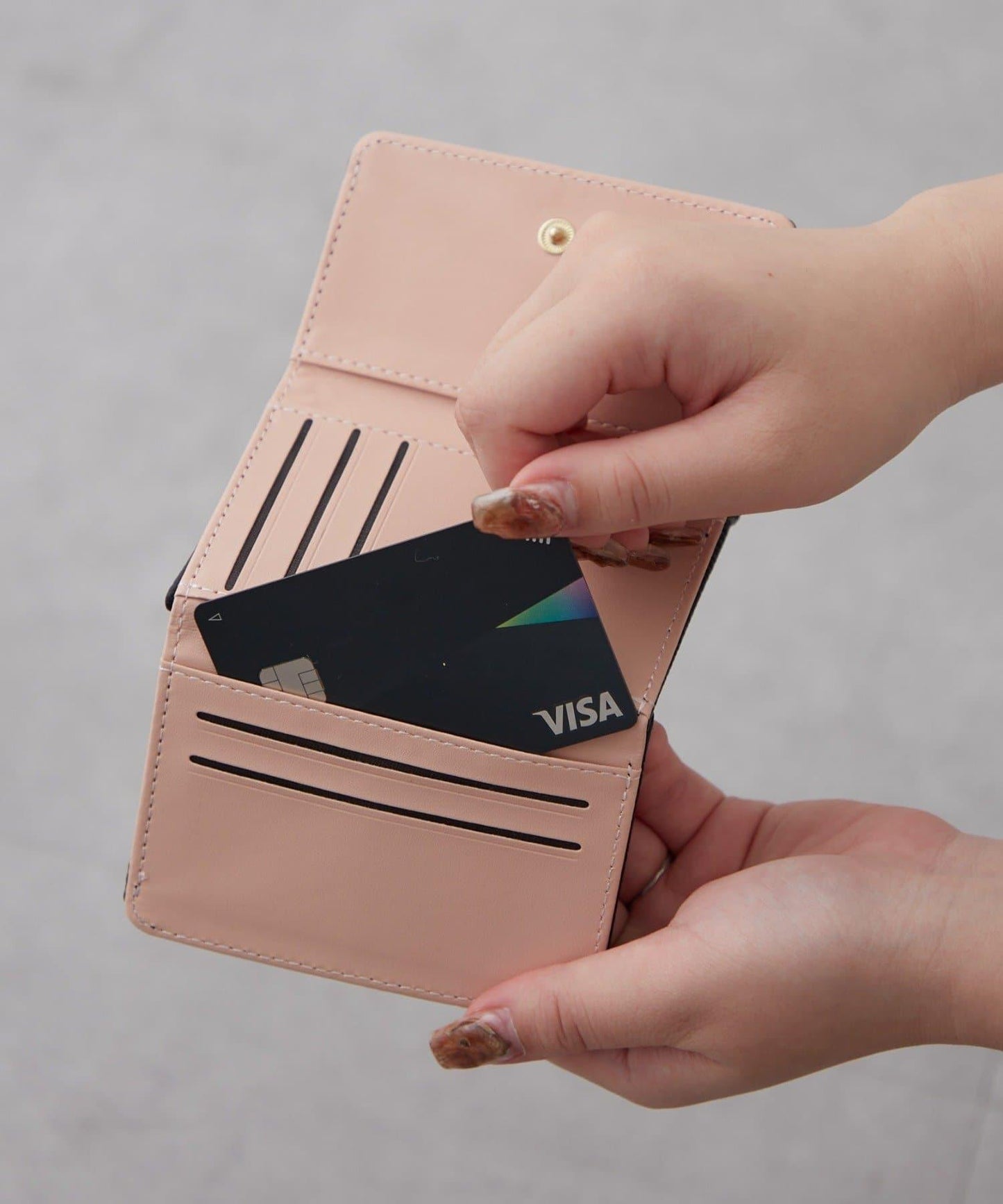 帶肩帶貓咪刺繡卡包