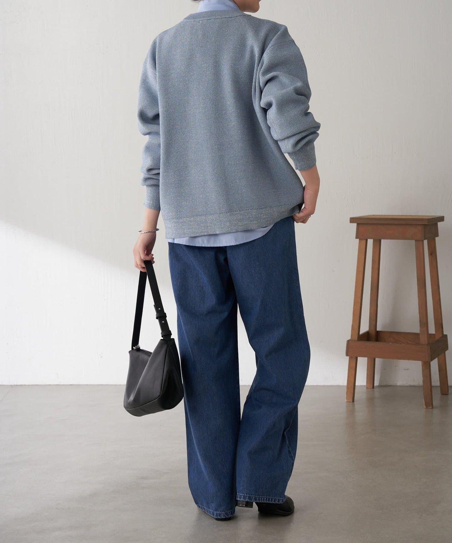 【腰部遮蓋】亮面紐扣開衫