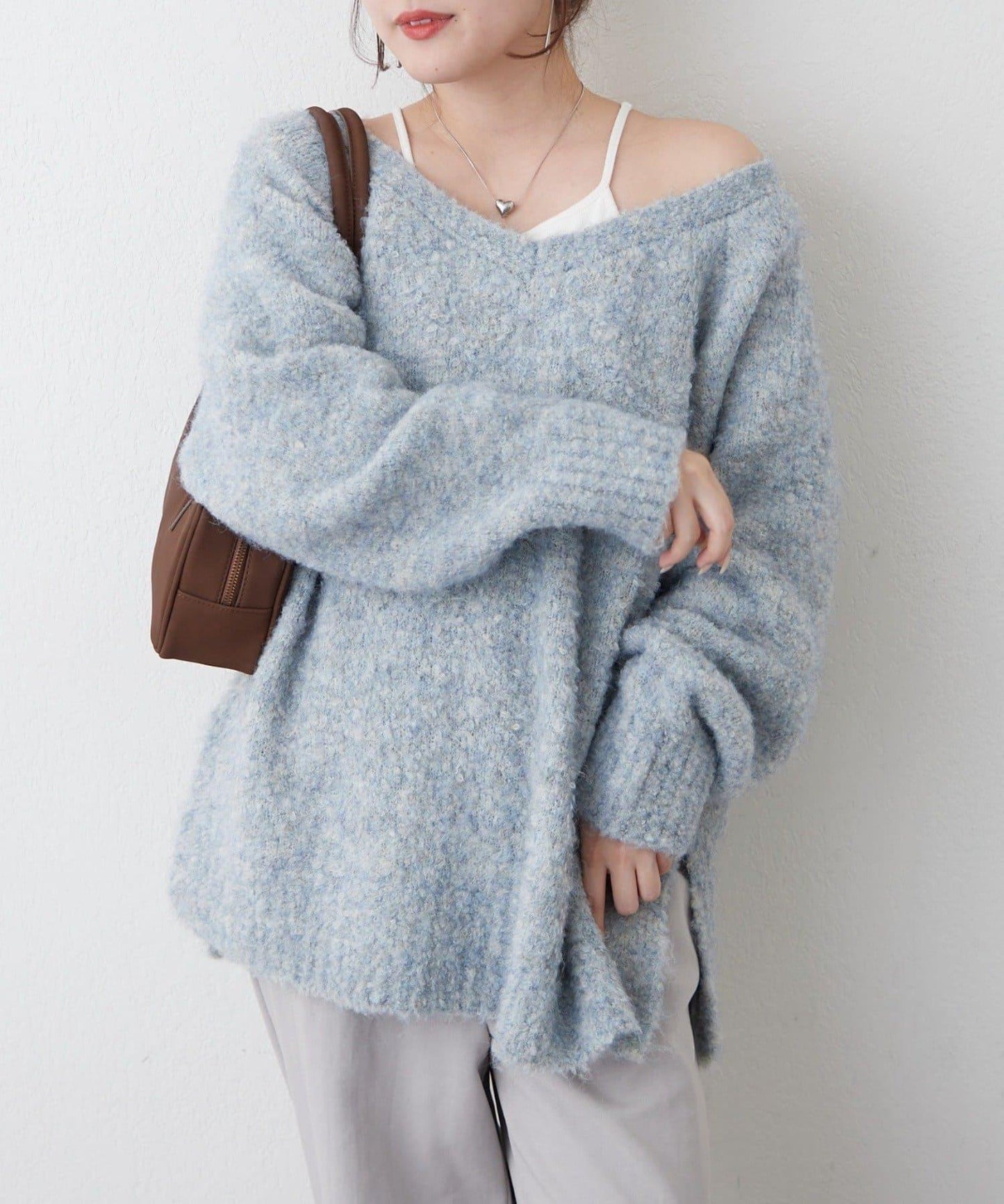 【nane】圈圈紗V領針織套頭衫