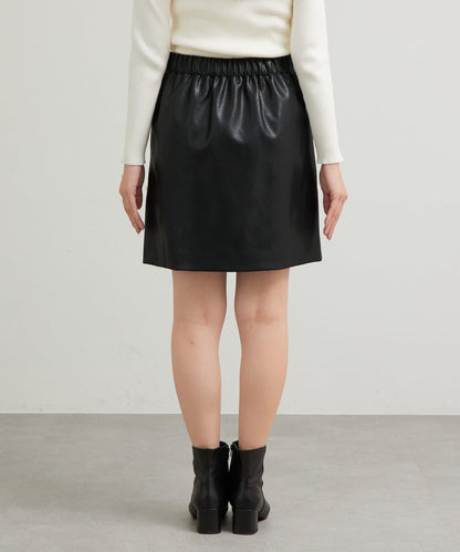 【sanaセレクト】珍珠裝飾人造皮迷你裙