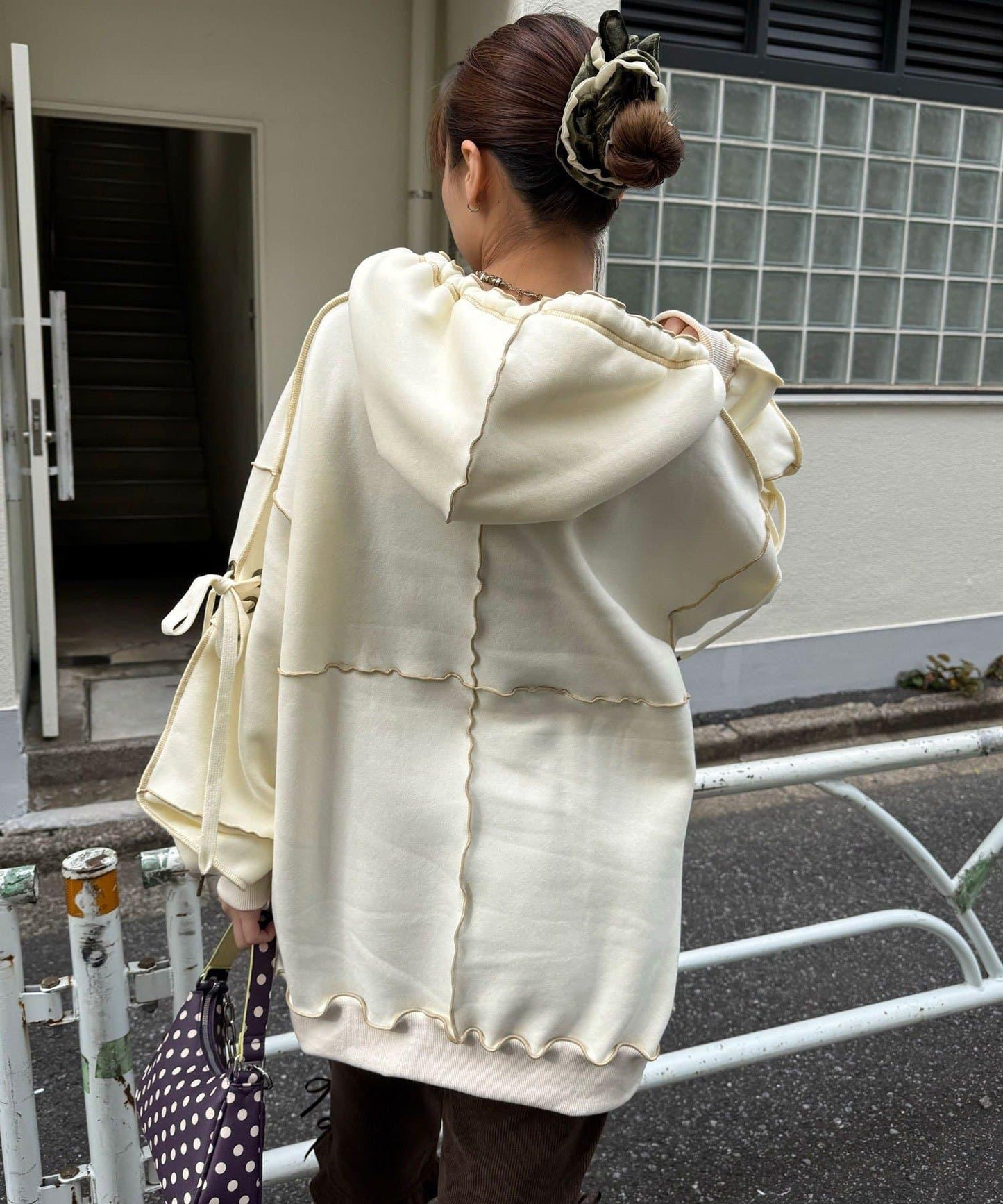 內加絨蕾絲袖邊波浪邊連帽衛衣