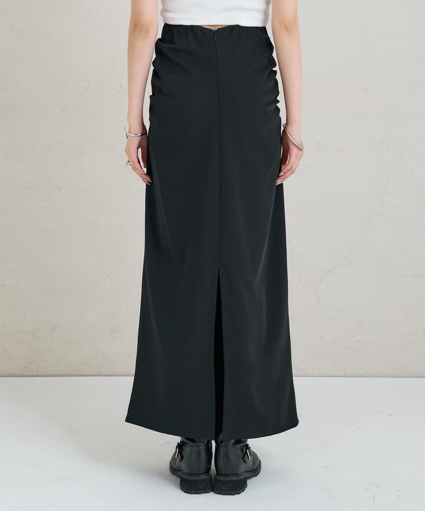 《10%OFFおすすめアイテム》側褶打褶半身裙