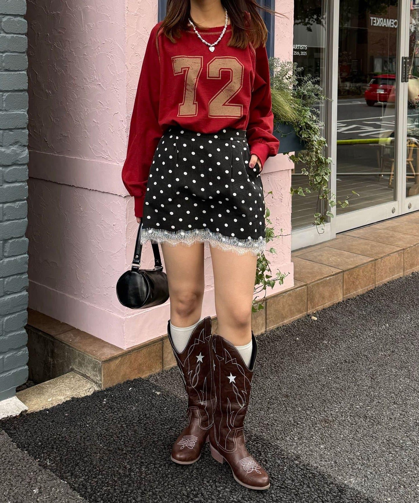 〈波點/條紋/純色〉蕾絲拼接下襬迷你裙