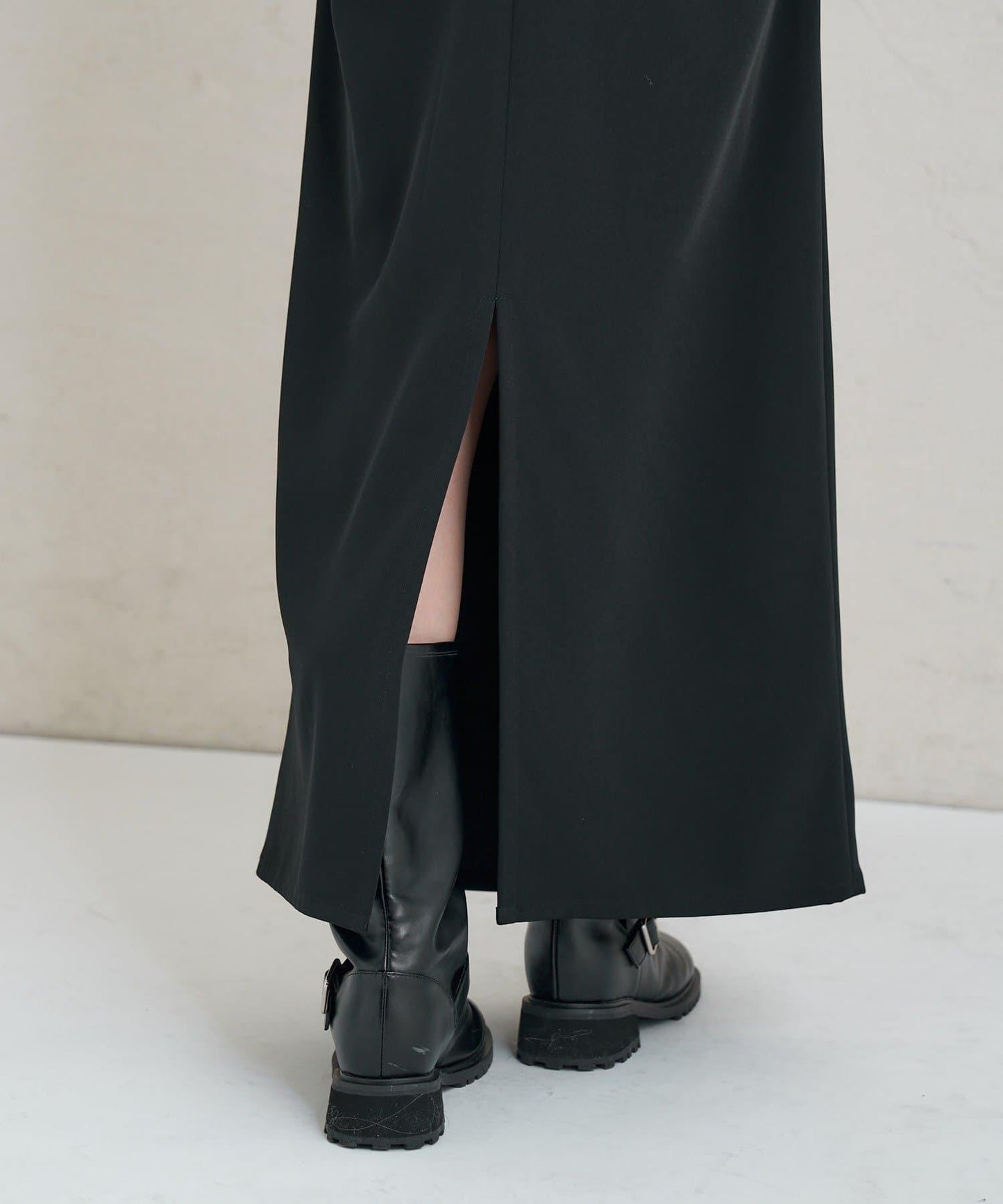 《10%OFFおすすめアイテム》側褶打褶半身裙