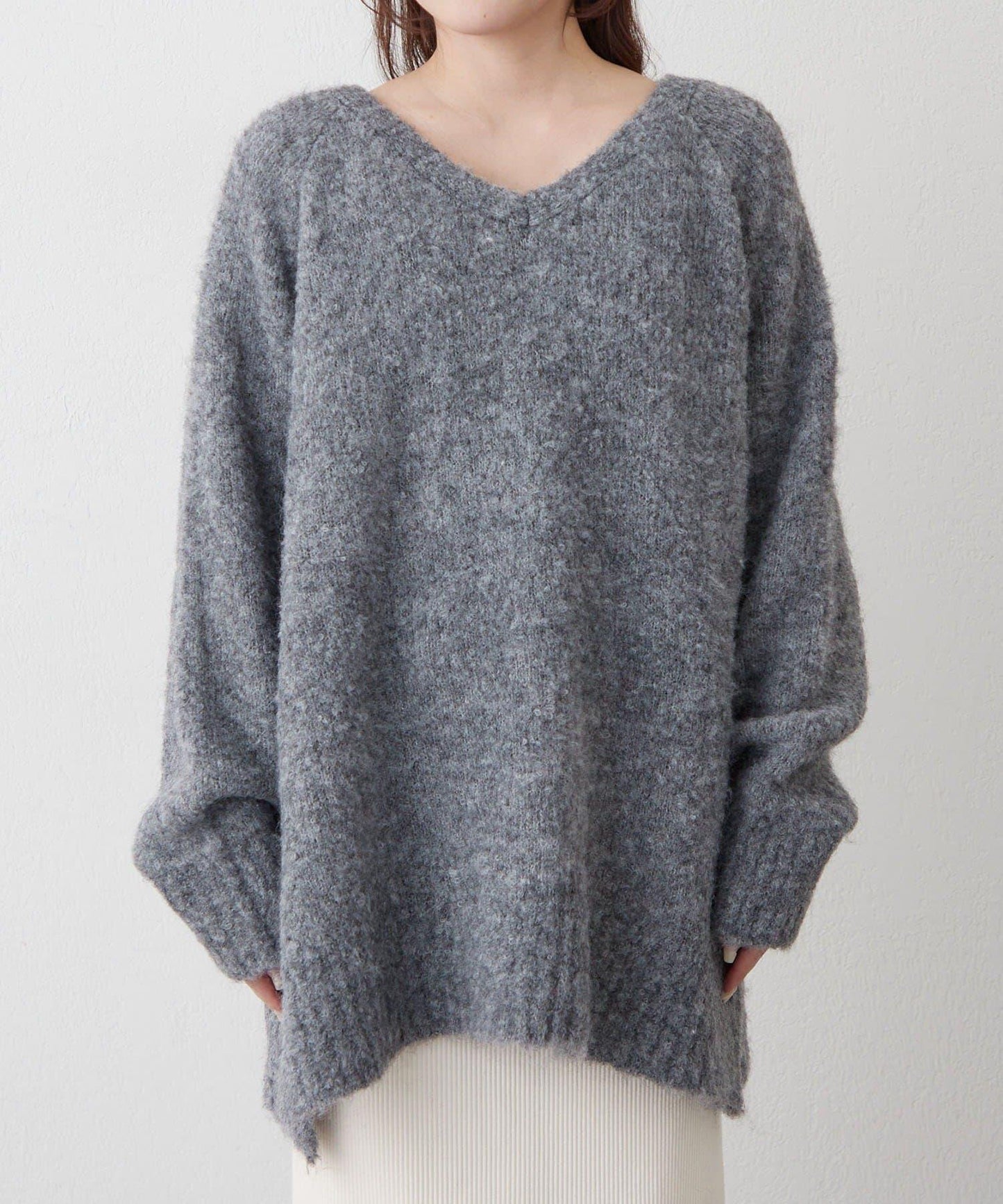 【nane】圈圈紗V領針織套頭衫