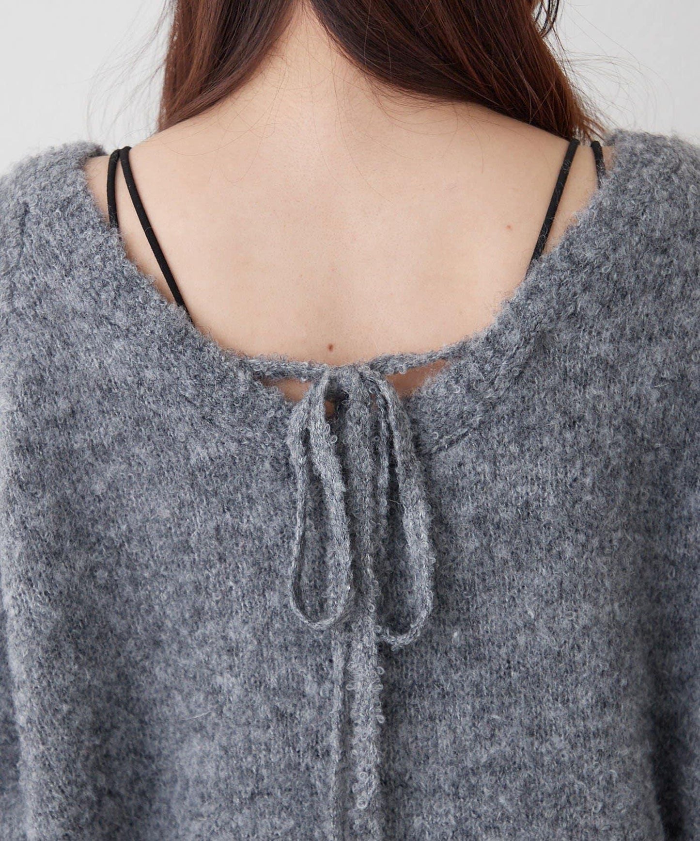 【nane】圈圈紗V領針織套頭衫