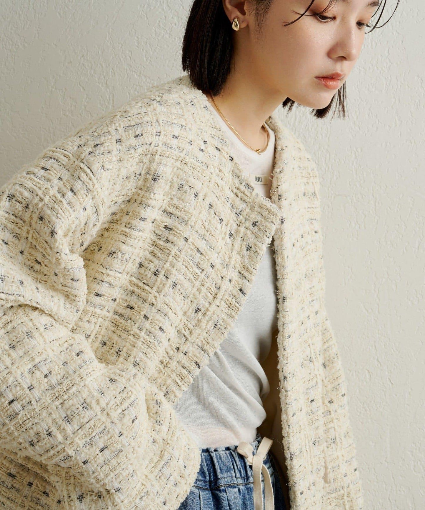 可搭配套裝穿著無領花呢夾克