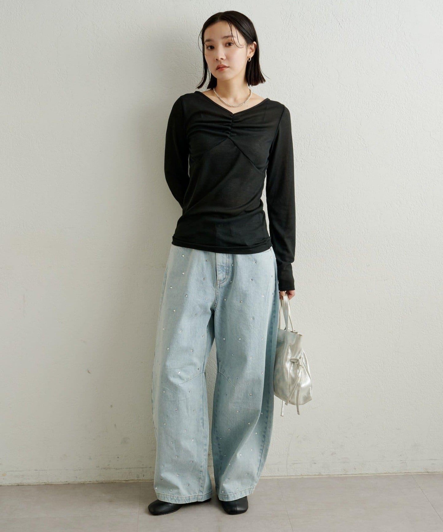 緞面拼接長袖T恤