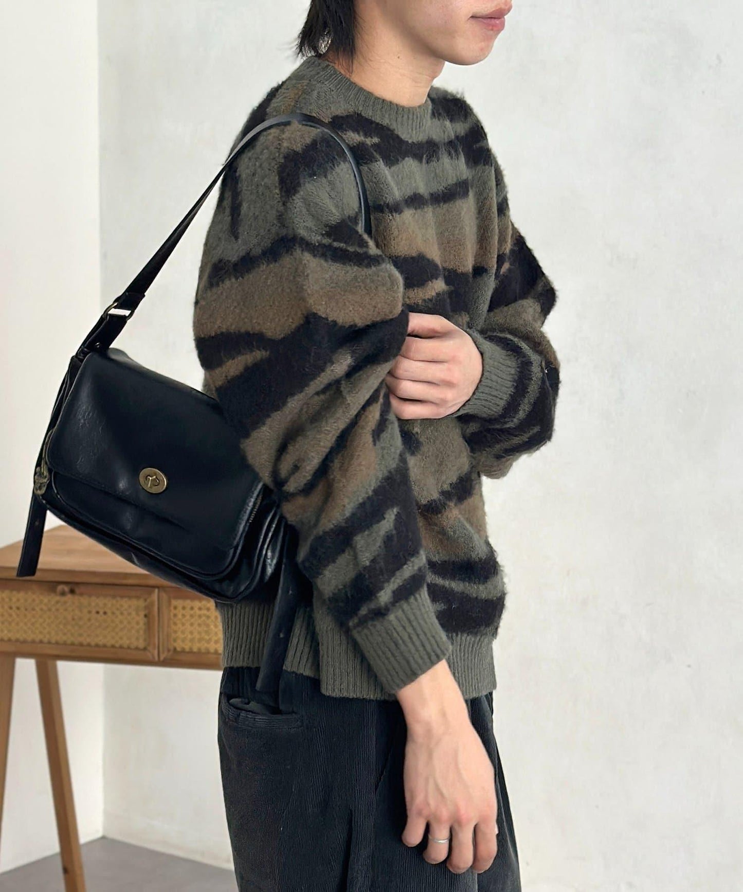 仿馬海毛全印花針織套頭衫