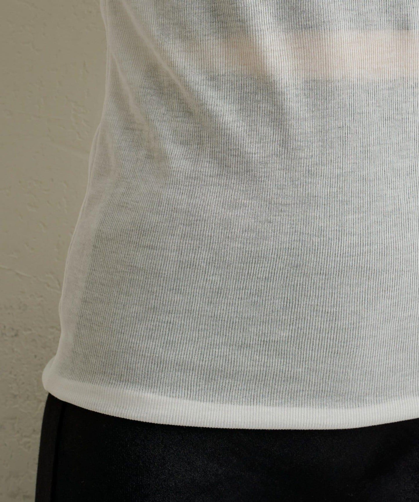 緞面拼接長袖T恤